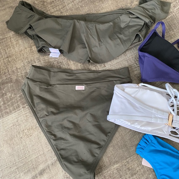 Lot of seven Victoria Secret Swim Pieces - Picture 6 of 6